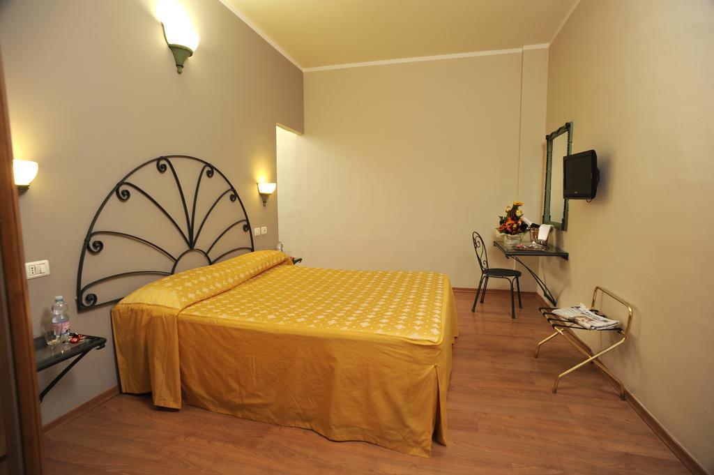 Hotel Europa Reggello Habitación foto