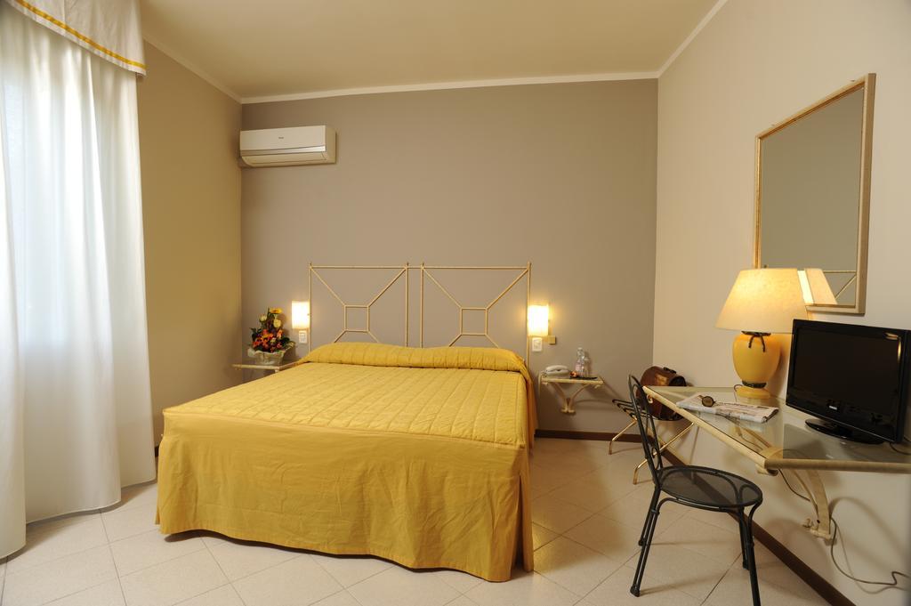Hotel Europa Reggello Habitación foto